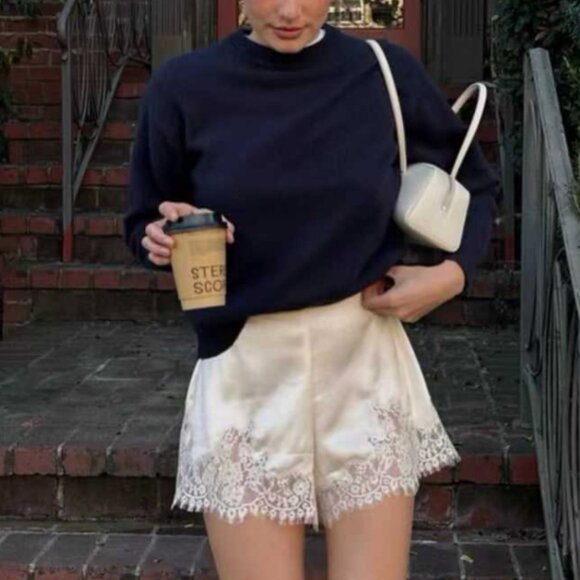 BEST Reformation Fern Satin Short Almond Cream Ivory Lace French Causal